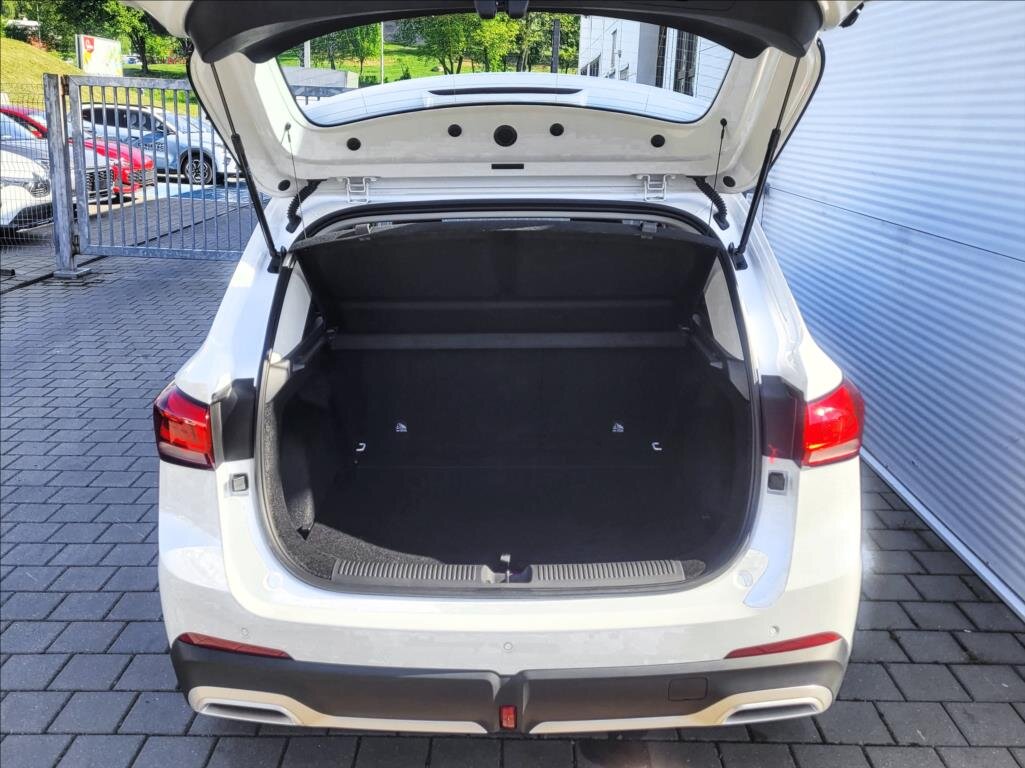 MG ZS SUV / Terénní 1,5 l 85 kw