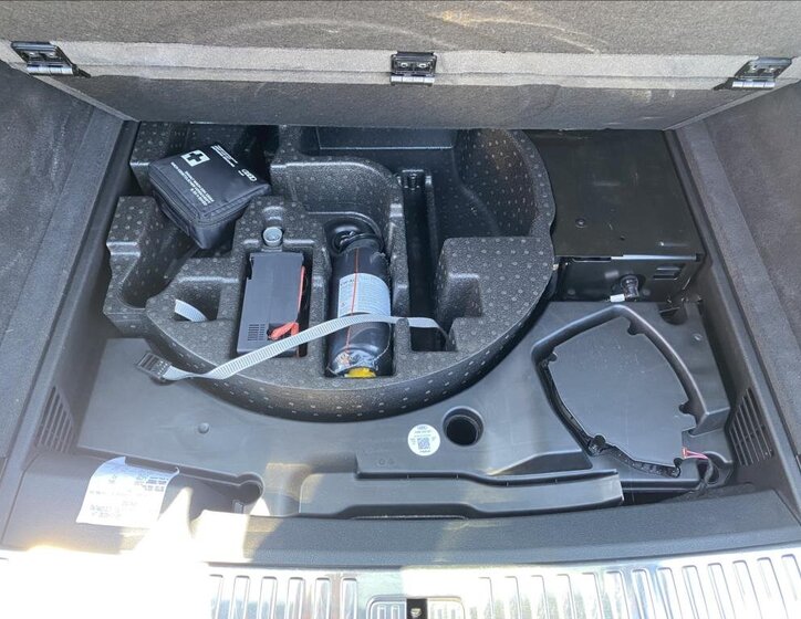 Audi Q8 SUV / Terénní 3,0 l 250 kw