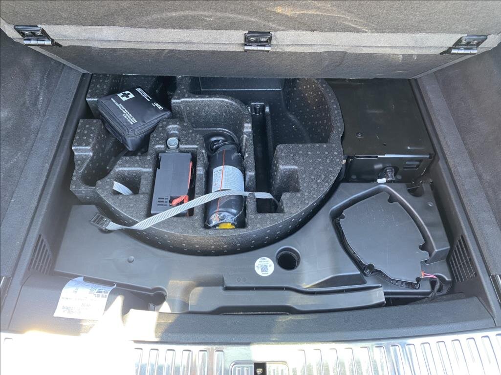 Audi Q8 SUV / Terénní 3,0 l 250 kw