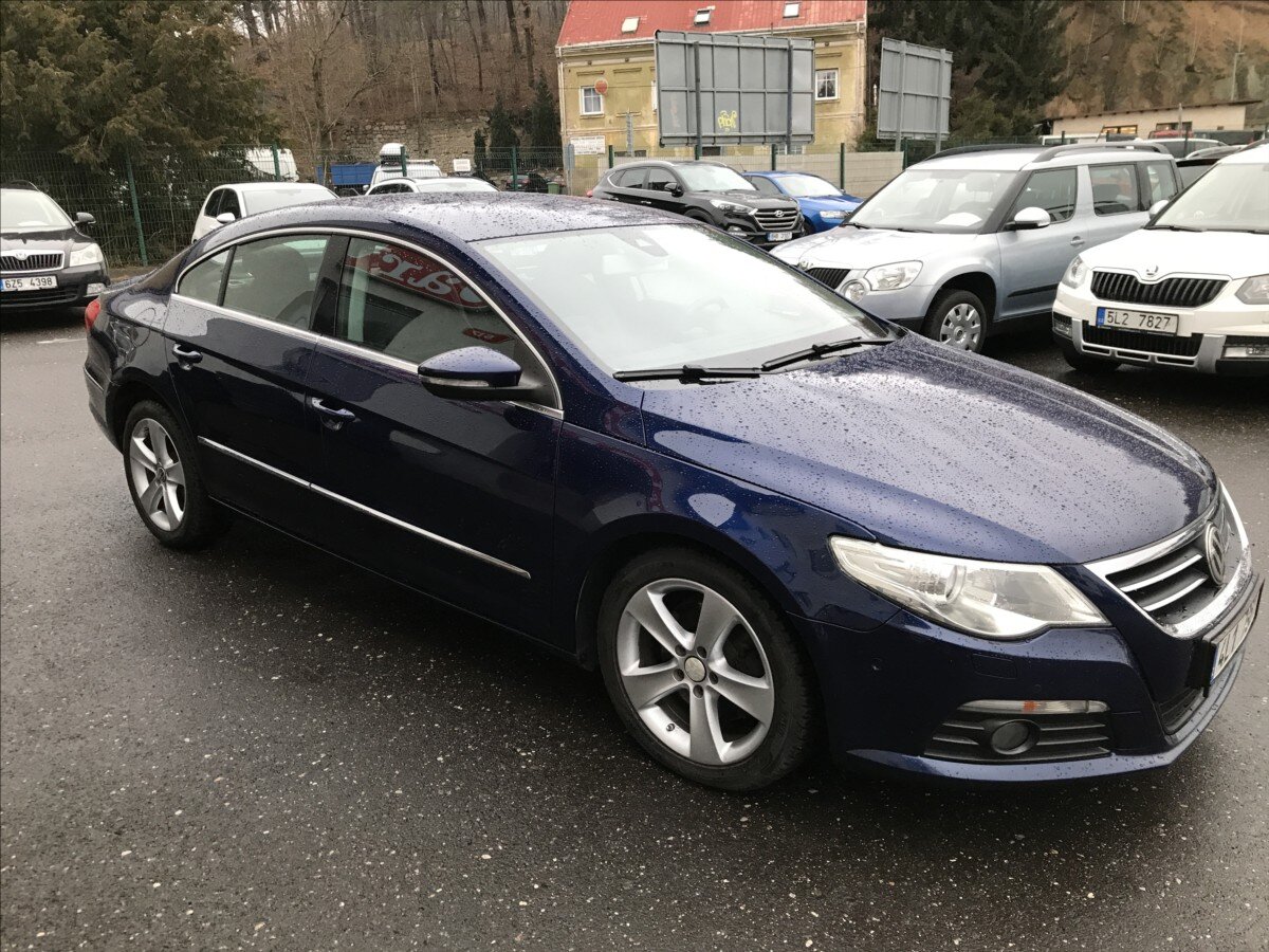 Volkswagen Passat CC Sedan 2,0 l 125 kw