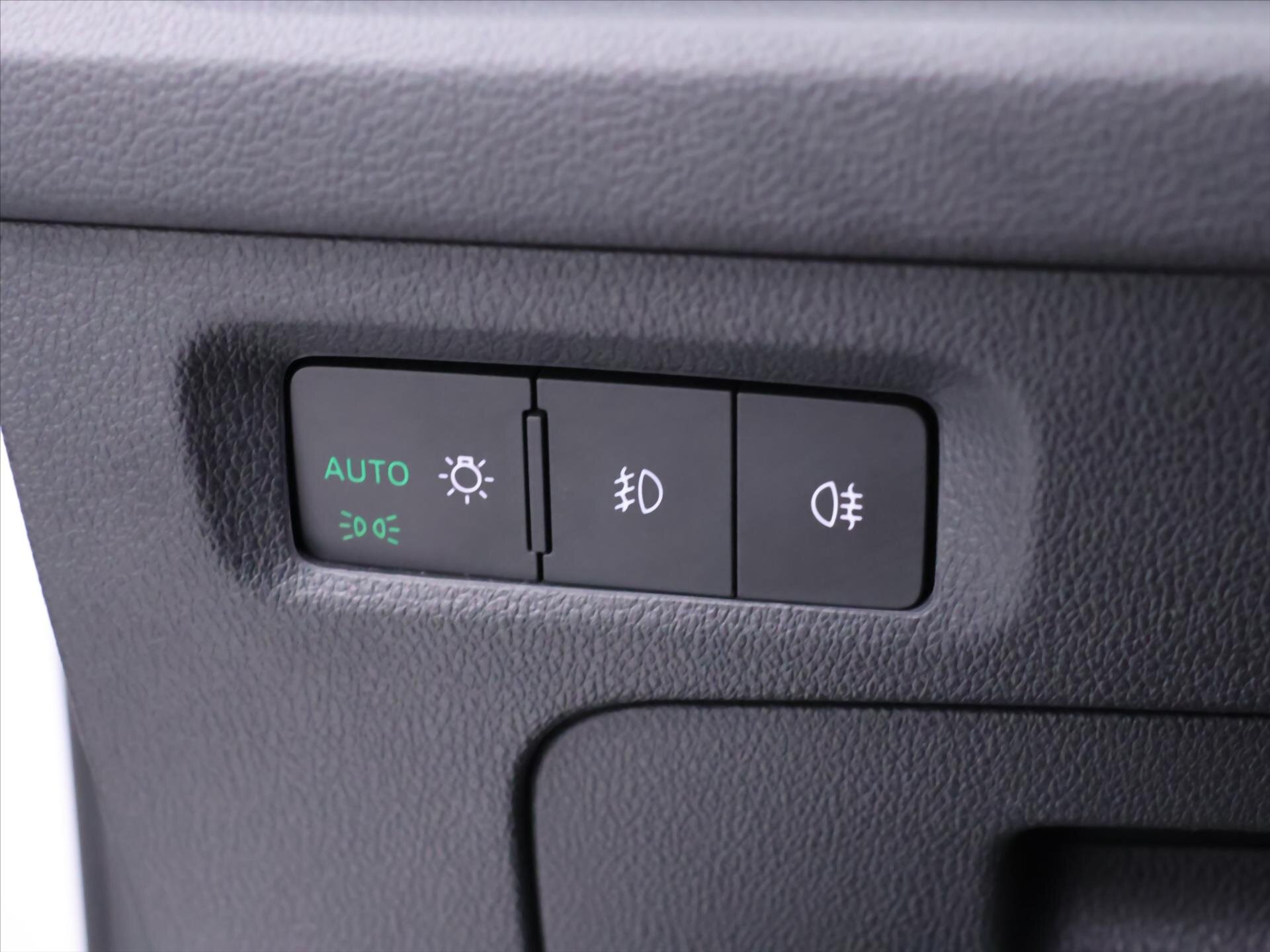 Škoda Octavia Liftback 2,0 l 85 kw