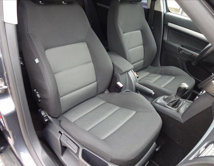 Škoda Octavia Kombi 1,8 l 118 kw