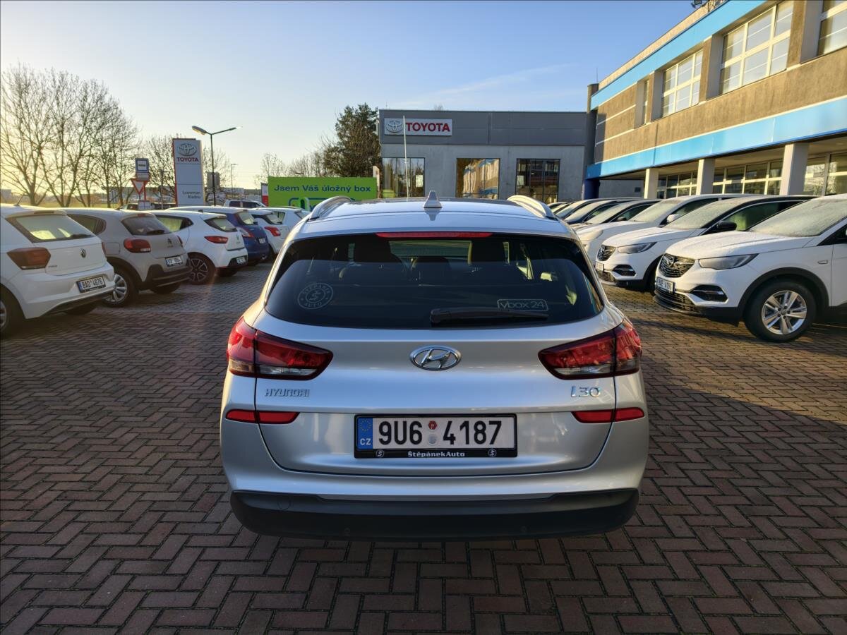 Hyundai i30 Kombi 1,4 l 103 kw