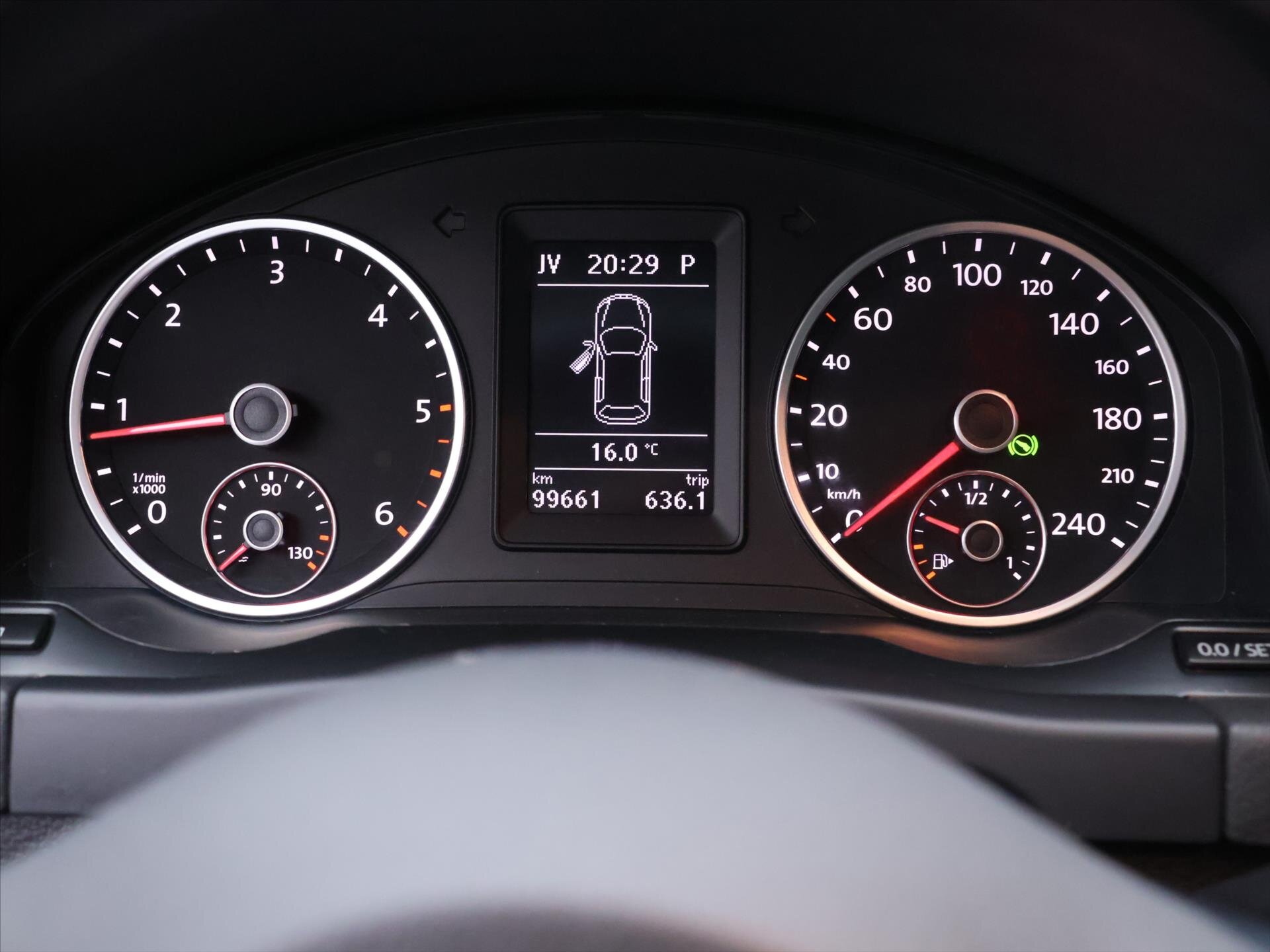 Volkswagen Tiguan SUV / Terénní 2,0 l 103 kw