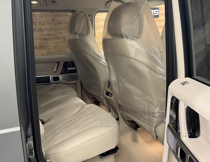 Mercedes-Benz Třídy G SUV / Terénní 4,0 l 430 kw