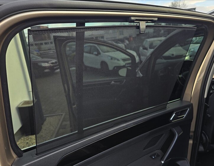 Volkswagen Touran Kombi 1,4 l 110 kw