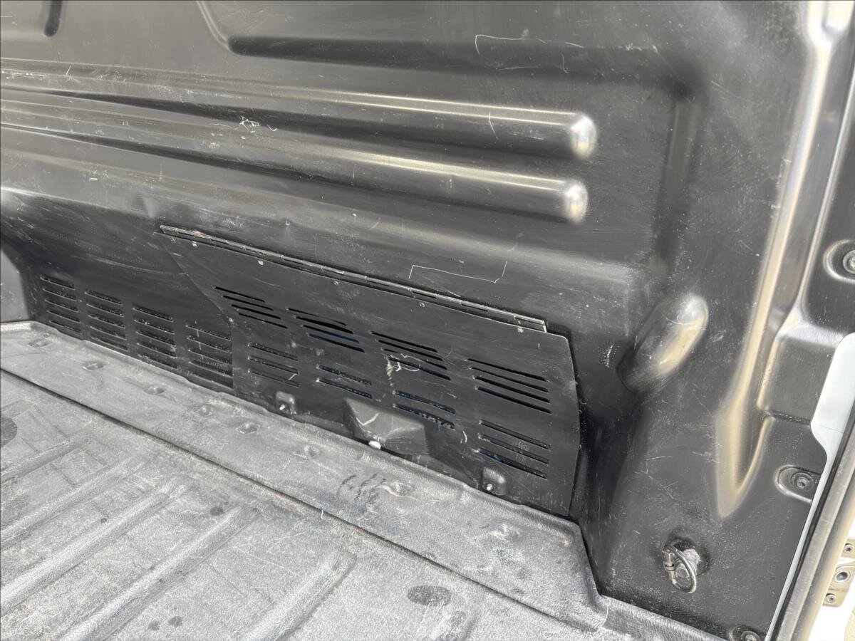 Ford Transit Custom Skříň 2,0 l 100 kw