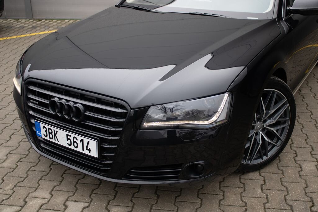 Audi A8 Sedan 3,0 l 184 kw