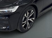 Volvo V60 Kombi 2,0 l 145 kw