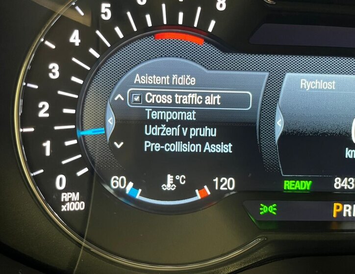 Ford S-MAX MPV 2,5 l 140 kw