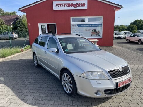 Škoda Octavia Kombi 2,0 l 125 kw