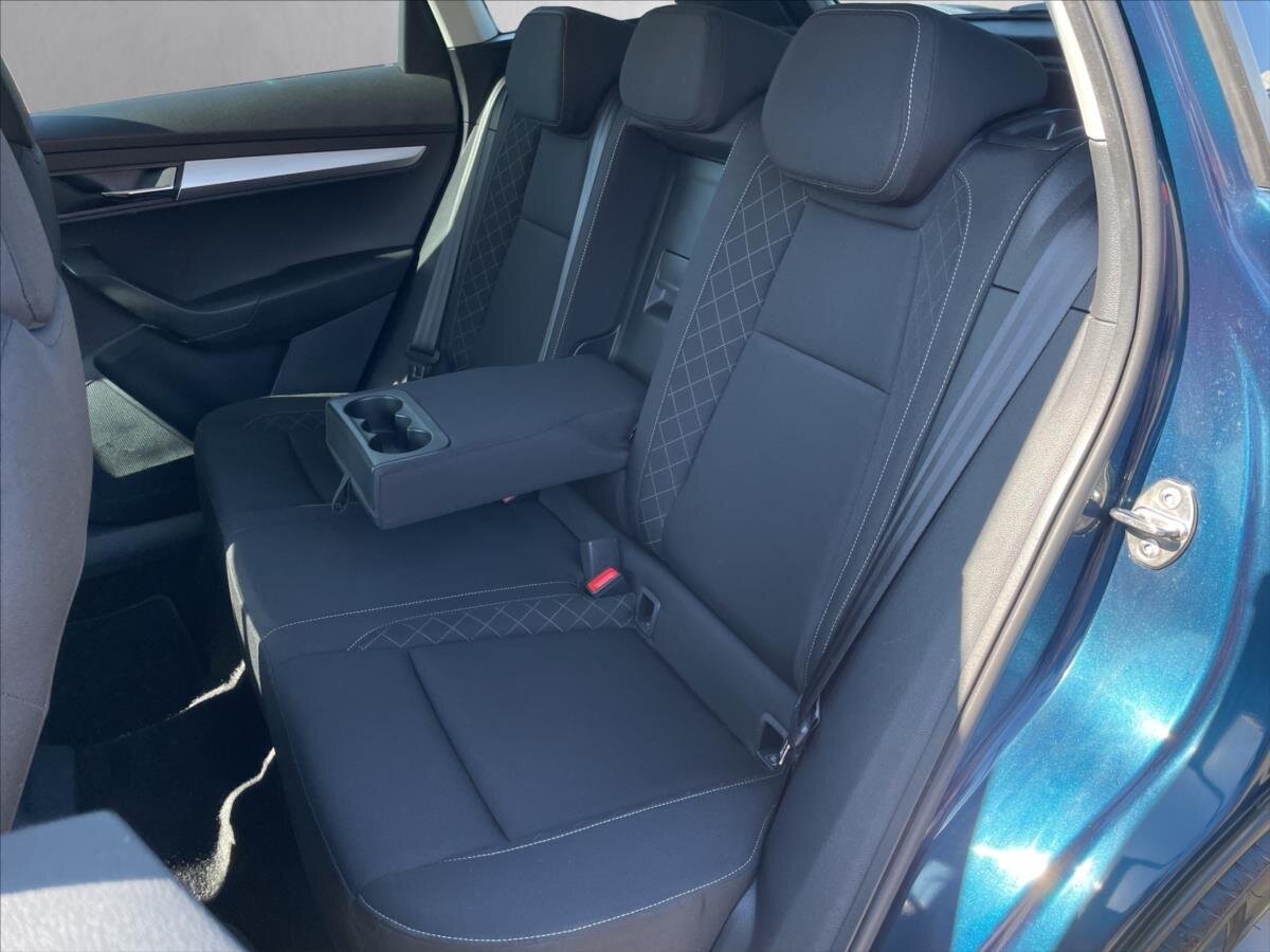 Škoda Karoq SUV / Terénní 2,0 l 110 kw