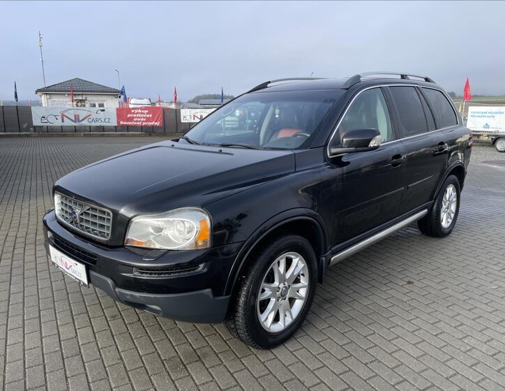 Volvo XC90 28