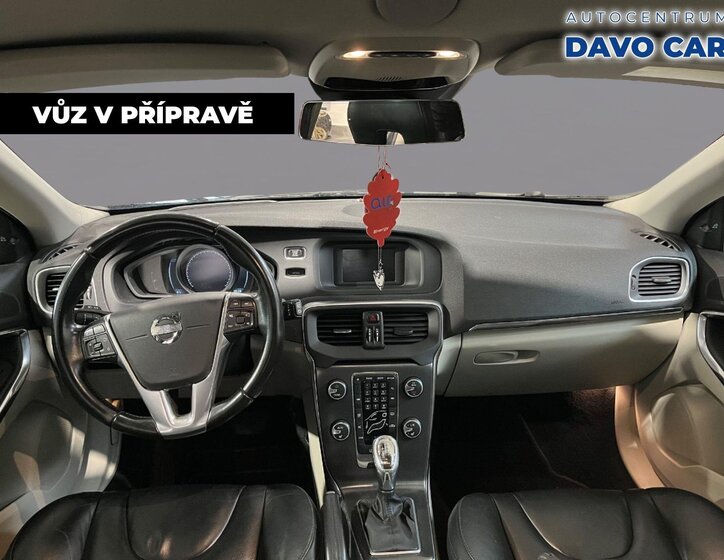 Volvo V40 Hatchback 2,5 l 187 kw