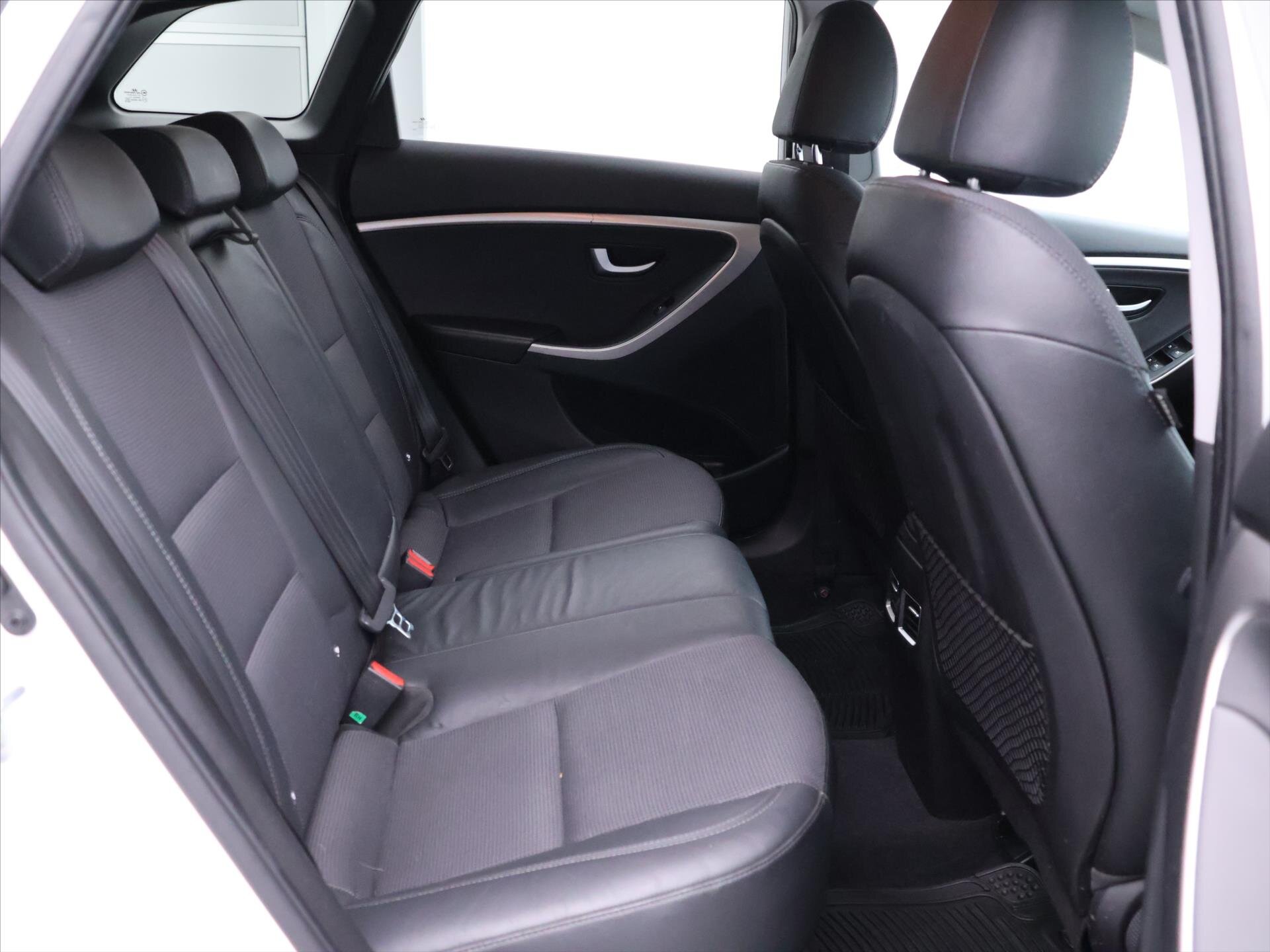 Hyundai i30 Kombi 1,6 l 99 kw