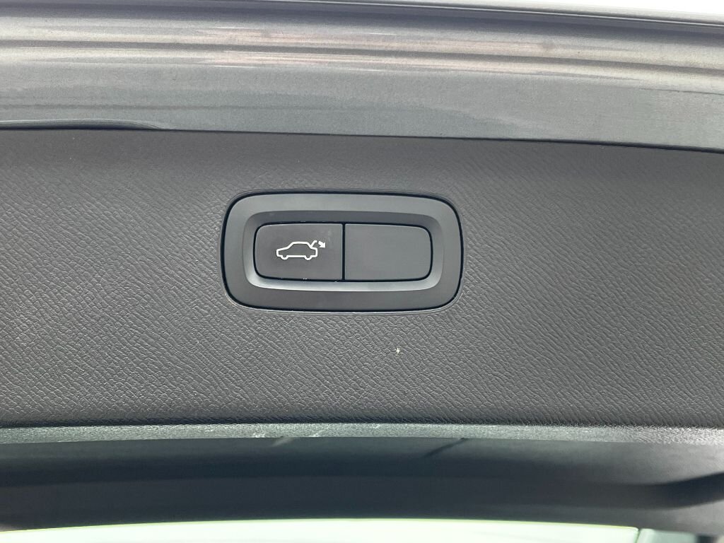 Volvo XC90 SUV 0,0 184 kw