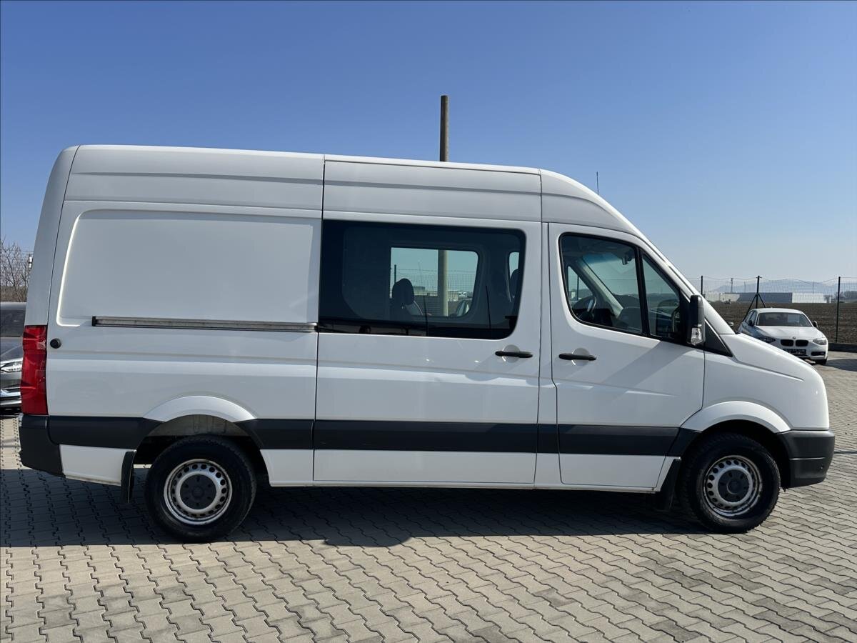 Volkswagen Crafter Skříň 2,0 l 120 kw