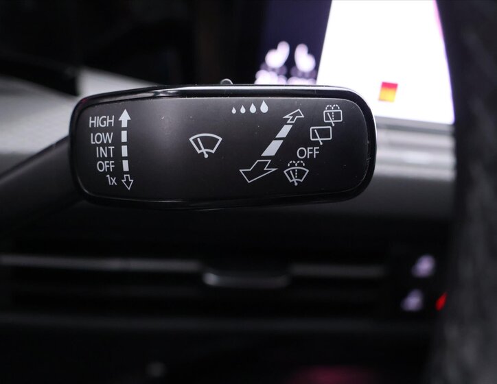 Volkswagen Golf Hatchback 2,0 l 180 kw