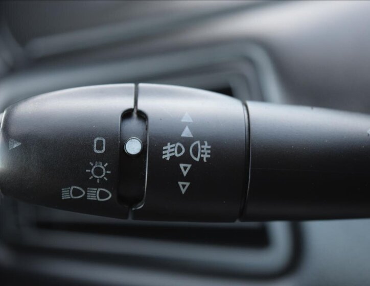 Peugeot 807 MPV 2,0 l 100 kw