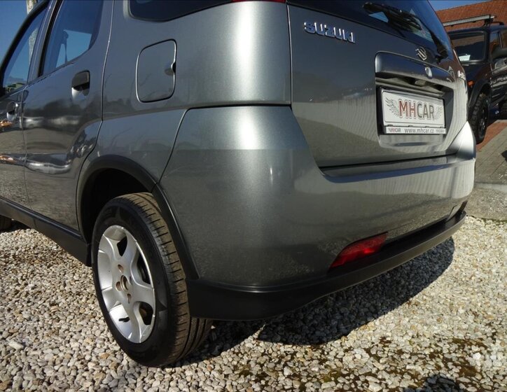 Suzuki Ignis Kombi 1,3 l 68 kw