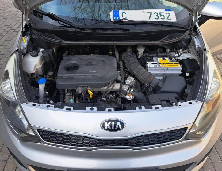 KIA Rio 34