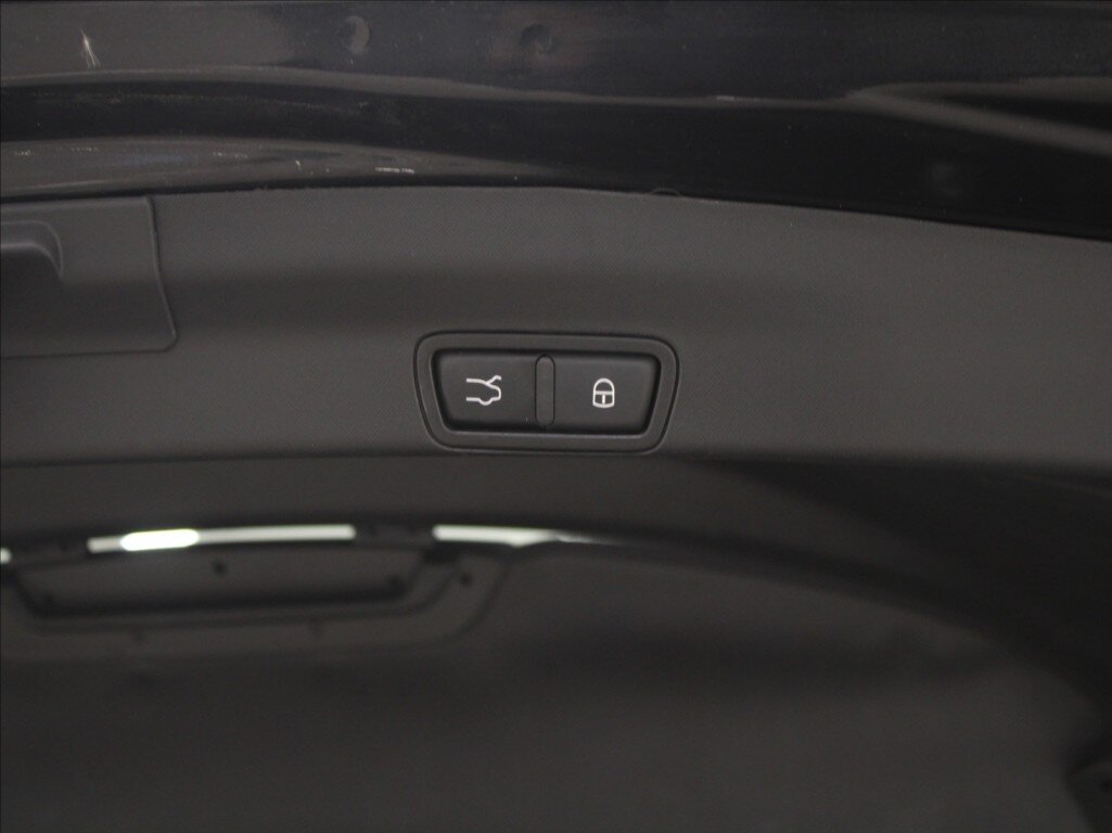 Alfa Romeo Stelvio SUV / Terénní 2,1 l 140 kw