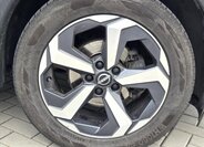 Nissan Qashqai SUV / Terénní 1,3 l 116 kw