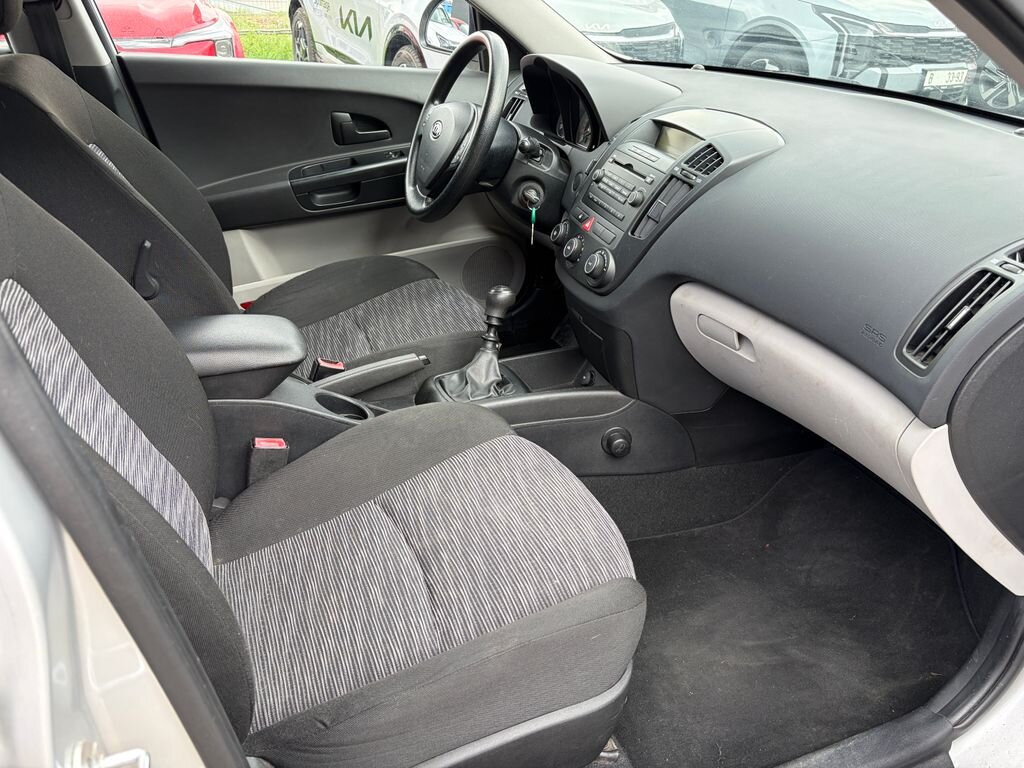 KIA Ceed Hatchback 1,6 l 84 kw