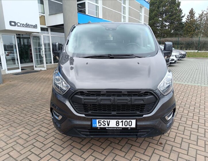 Ford Tourneo Custom MPV 2,0 l 110 kw