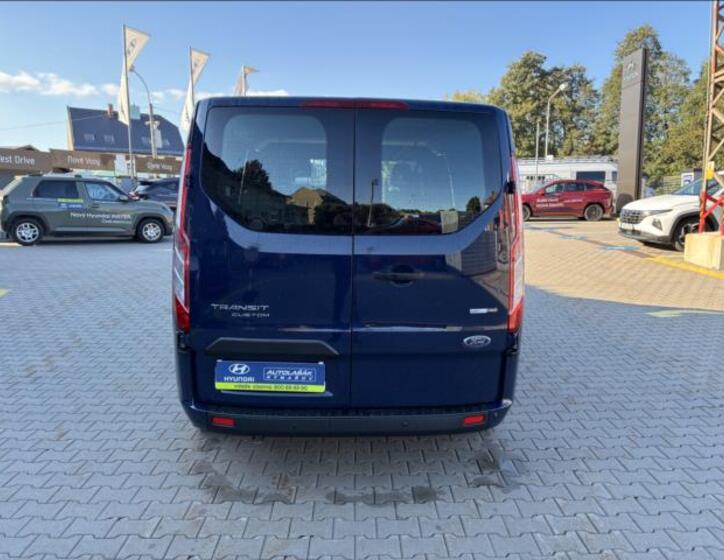 Ford Transit Custom 6