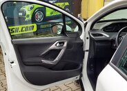 Peugeot 2008 SUV 1,2 l 60 kw