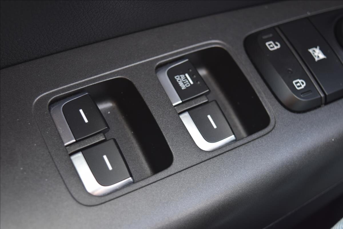 KIA Sportage SUV / Terénní 1,7 l 85 kw