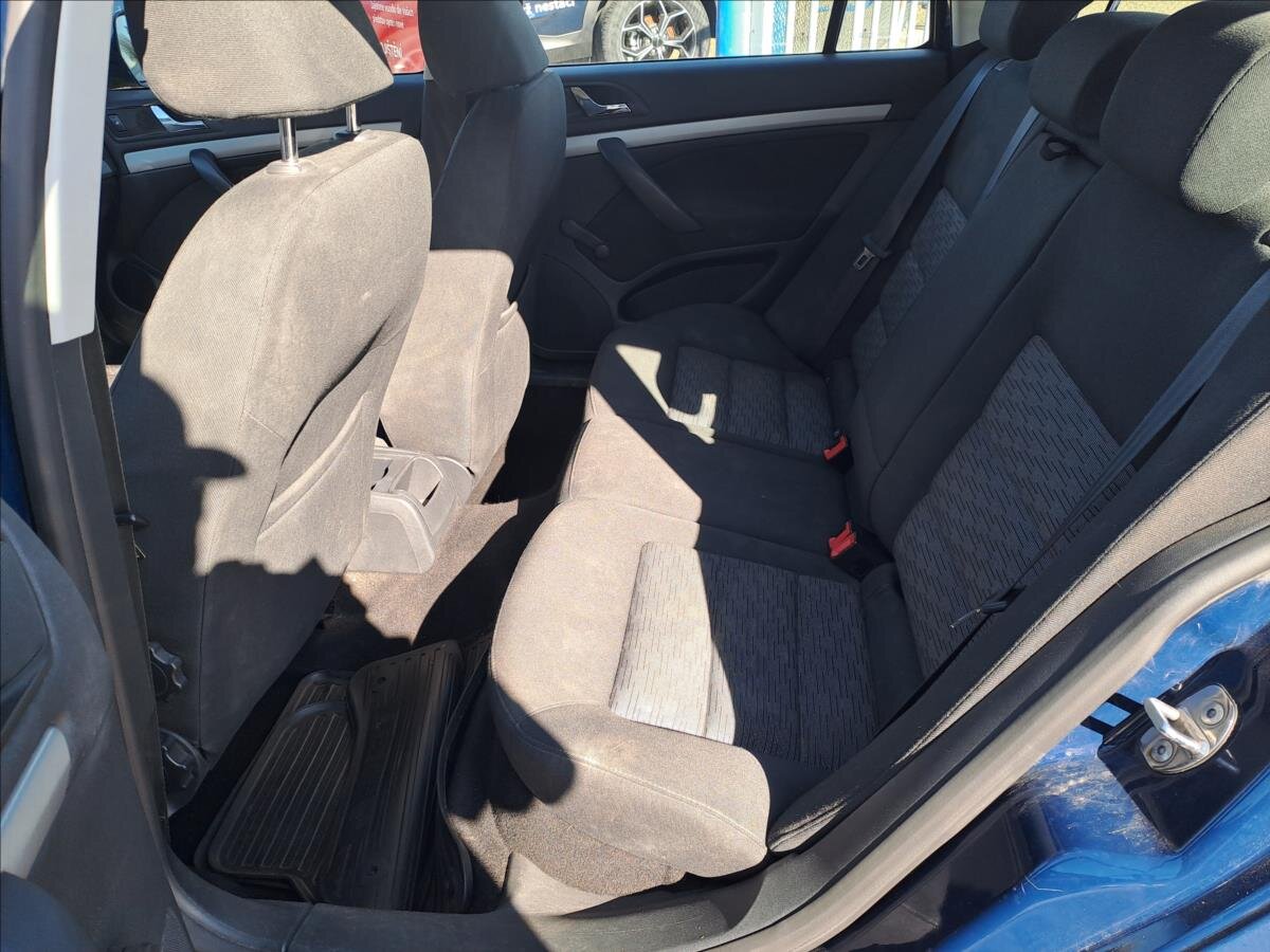 Škoda Octavia Kombi 1,6 l 77 kw