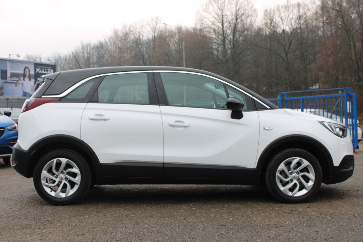 Opel Crossland X SUV / Terénní 1,2 l 81 kw