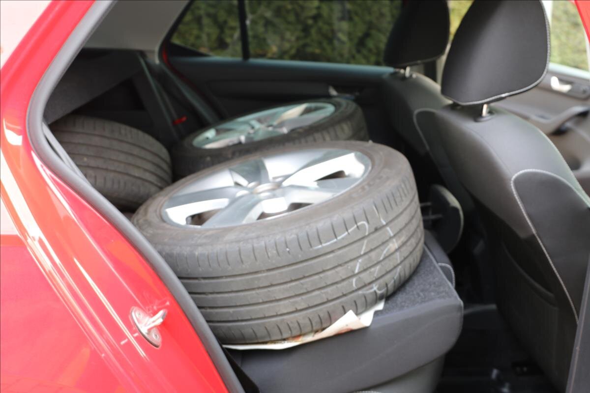 Škoda Fabia Hatchback 999,0 70 kw