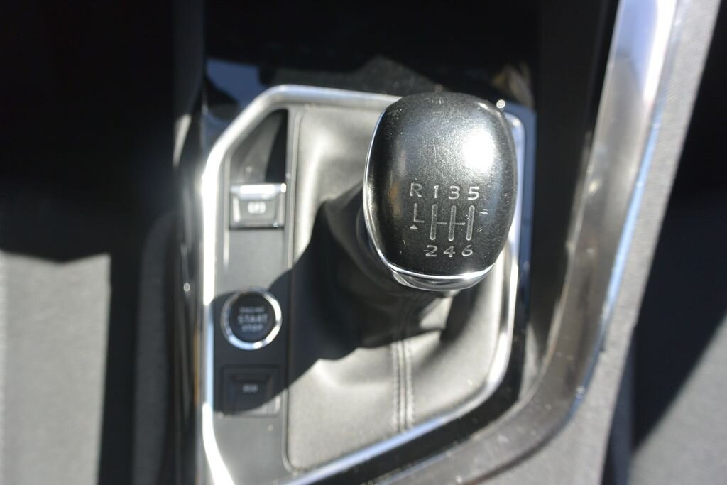 Peugeot 3008 SUV / Terénní 1,2 l 96 kw