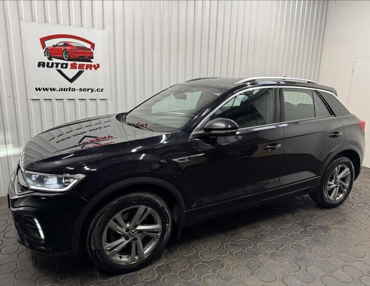 Volkswagen T-Roc SUV / Terénní 2,0 l 140 kw