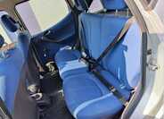 Mercedes-Benz Třídy A 12