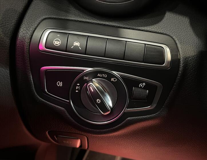 Mercedes-Benz Třídy C 24