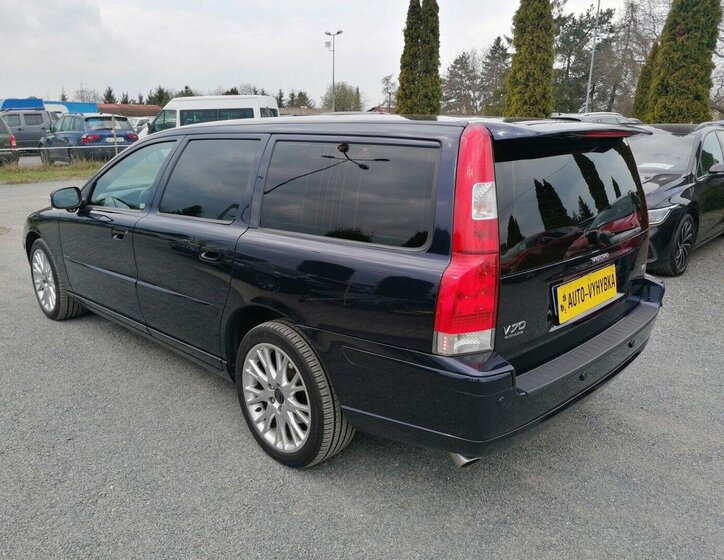 Volvo V70 Kombi 2,4 l 136 kw