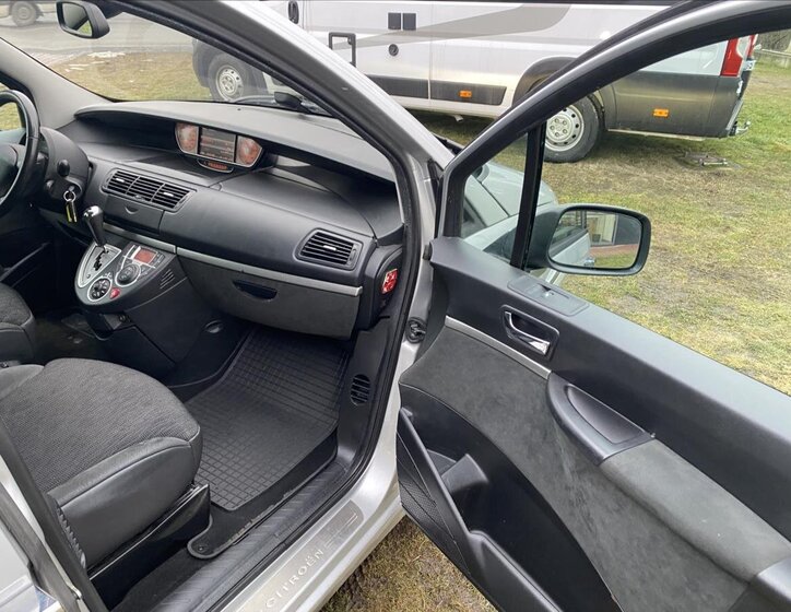 Citroën C8 Kombi 2,0 l 120 kw