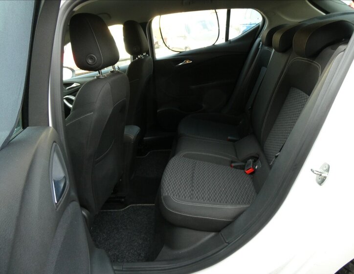 Opel Astra Hatchback 1,6 l 81 kw