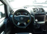 Mercedes-Benz Viano 29