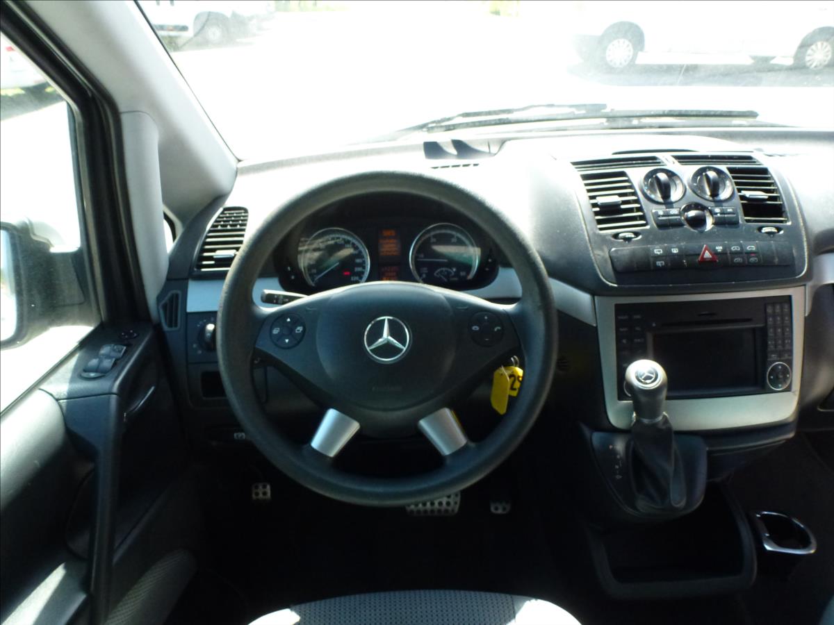 Mercedes-Benz Viano