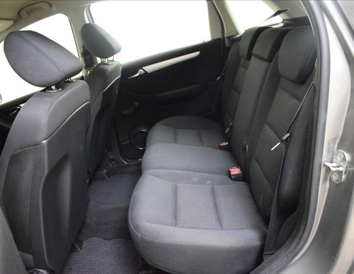 Mercedes-Benz Třídy B Hatchback 1,7 l 85 kw