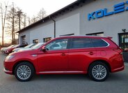 Mitsubishi Outlander SUV / Terénní 2,4 l 165 kw