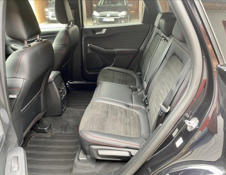 Ford Kuga SUV 2,0 l 110 kw