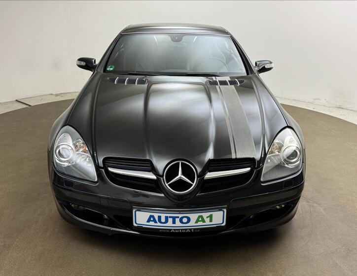 Mercedes-Benz SLK 8
