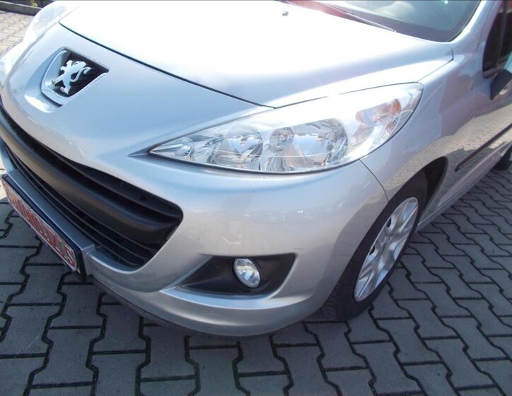 Peugeot 207 Kombi 1,4 l 70 kw