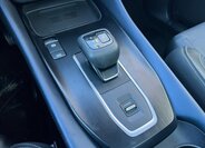 Nissan Qashqai SUV / Terénní 1,3 l 116 kw